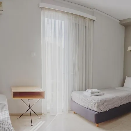 Messini Hotel فندق