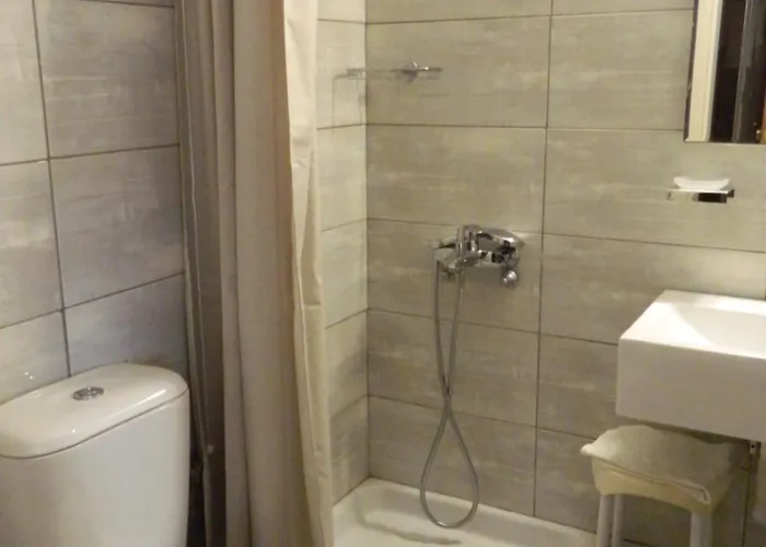 호텔 Messini Hotel 2*